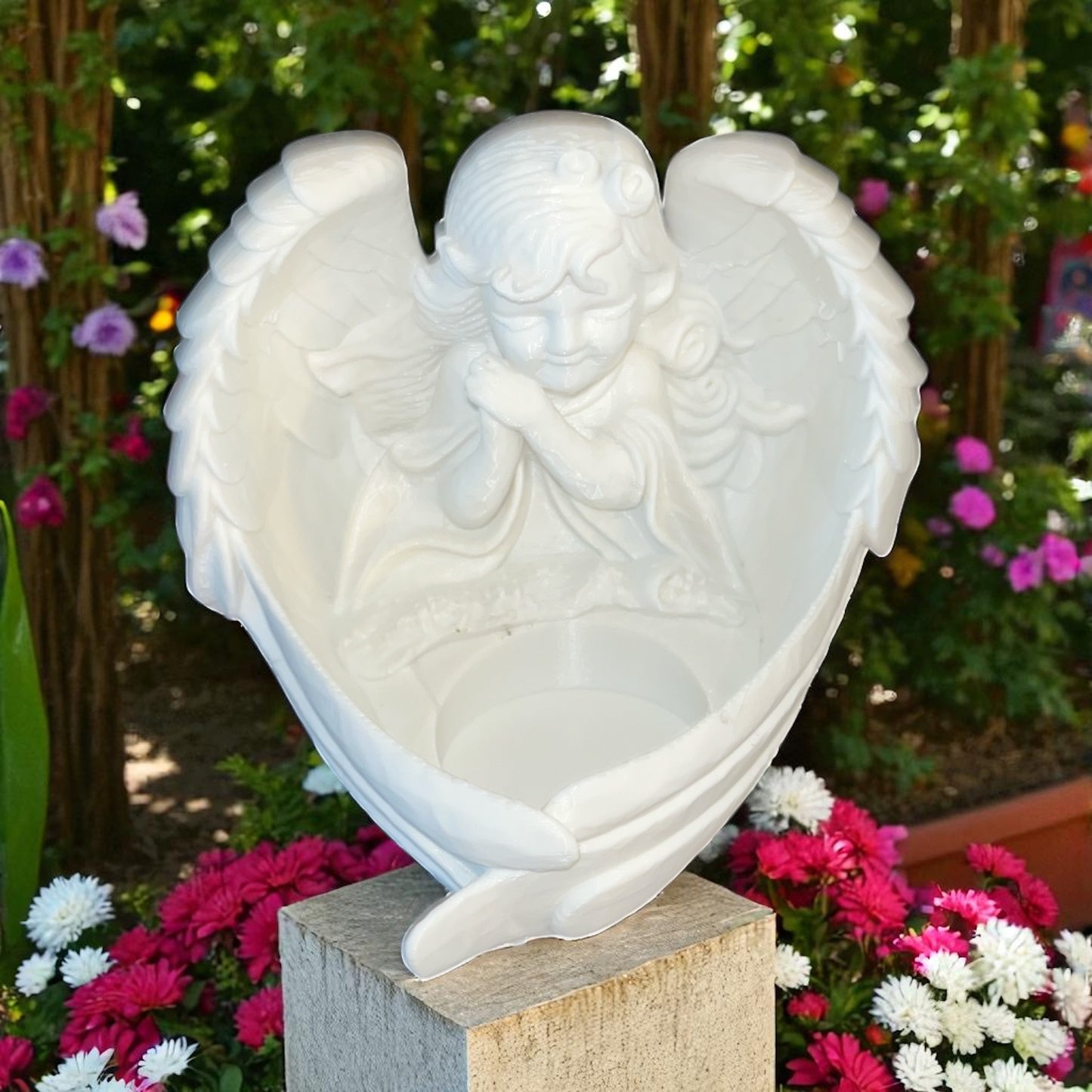 LED angel tea light holder